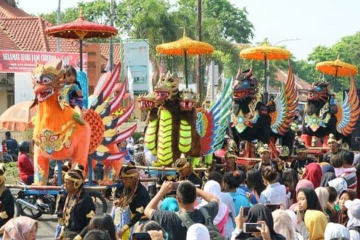 Nadran & Sedekah Bumi Gunung Jati